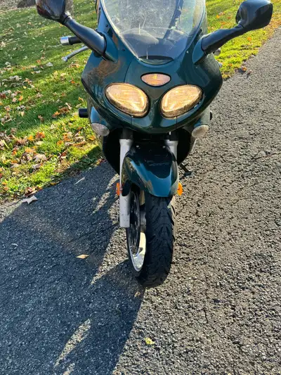 955cc 41000km excellent condition firm. Mint no flaws. Comes with extras