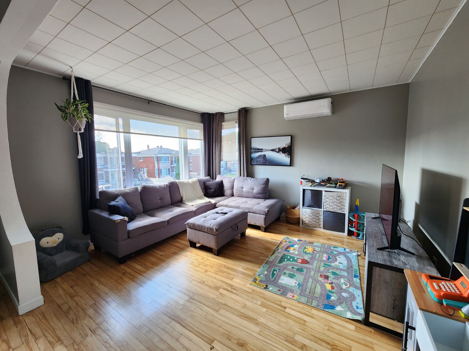 Grand 5 1/2 Quartier Sainte-Marguerite — photo 1