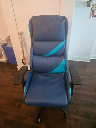 Chaise de bureau / Office - Gaming Chair, View more