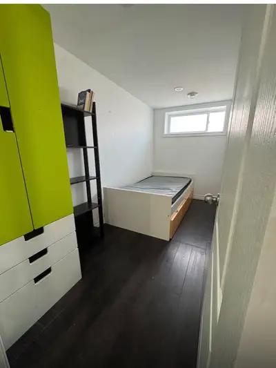 In a 4 bedroom walkout basement unit close to centennial/UTSC Scarborough location. 3 private rooms...