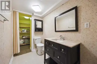 Petrolia near downtown, basement bedroom and livingroom , 2pc BR, with shared kitchen and bath. Quie...