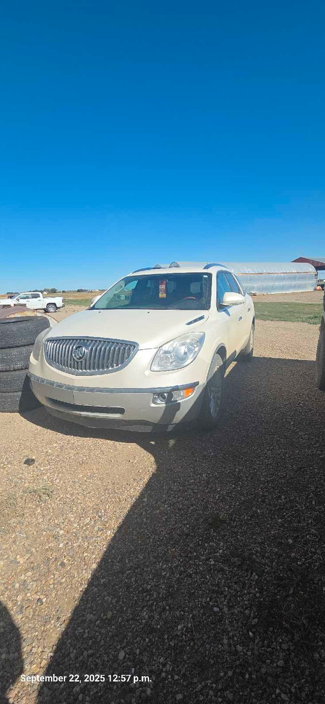 Buick Enclave in Cars & Trucks in Lethbridge