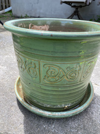 Glazed terra cotta pot