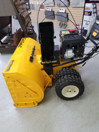 Cub Cadet Snowblower 2020 13hp 45 inch never used.  SW13545L 2X