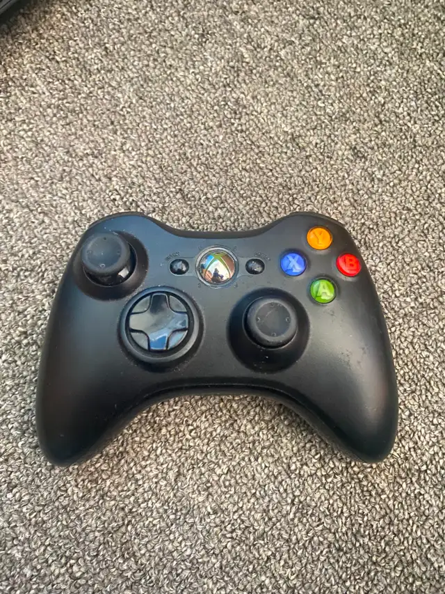 Xbox 360e in XBOX 360 in Longueuil / South Shore - Image 7