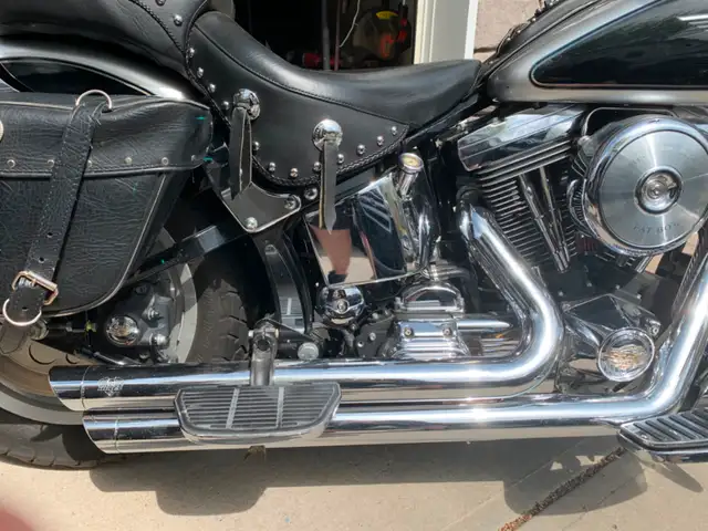 1996 Harley Fat Boy – 88ci, Mustang Seat, New Tires, low KM in Street, Cruisers & Choppers in Strathcona County - Image 6