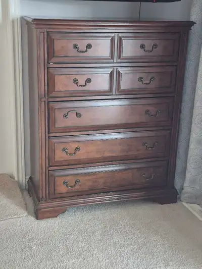 Drawers chest,  solid wood, walnut. # Not a dealer, View more