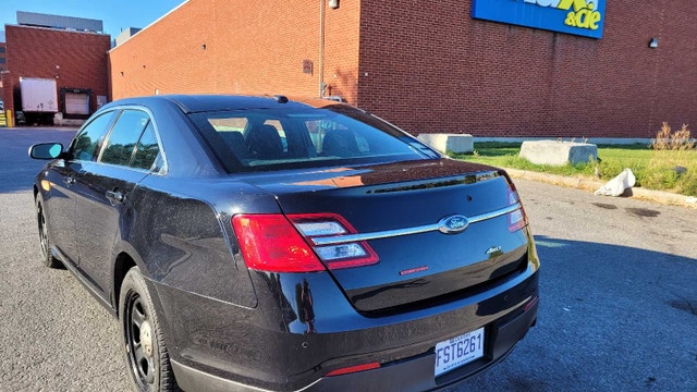 Ford taurus police 2019 V6 3.7L — photo 2