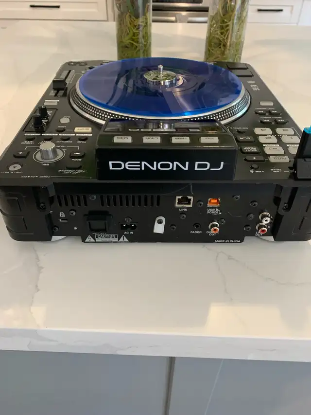 Denon Sc3900 2 decks mixer not included in Performance & DJ Equipment in Markham / York Region - Image 5