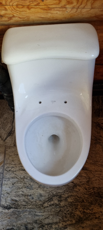 Toilet - 3 units available - for Sale in Plumbing, Sinks, Toilets & Showers in Whitehorse - Image 2