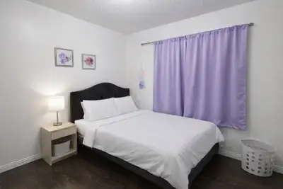 Room available for rent in Mississauga. Sweet caring muslim pakistani family - only my mother and si...