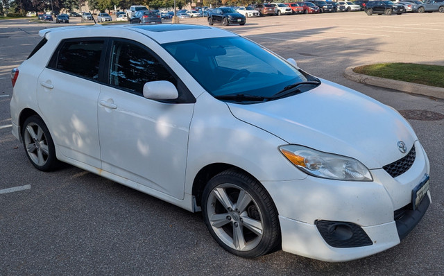 2010 Toyota Matrix XR FWD 2.4L for Sale in Cars & Trucks in Markham / York Region