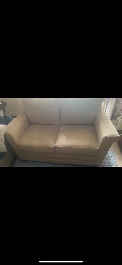 La-Z-Boy love seat  (location Kingston), View more