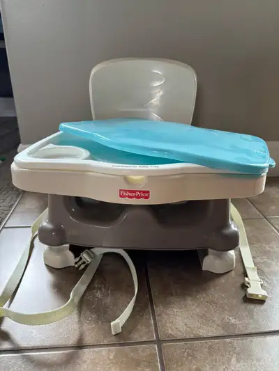 Fisher Price High Chair/Booster Seat Combo: Straps are adjustable to attach to any kitchen chair Por...