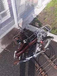 Vélo électrique pliant dahon$300