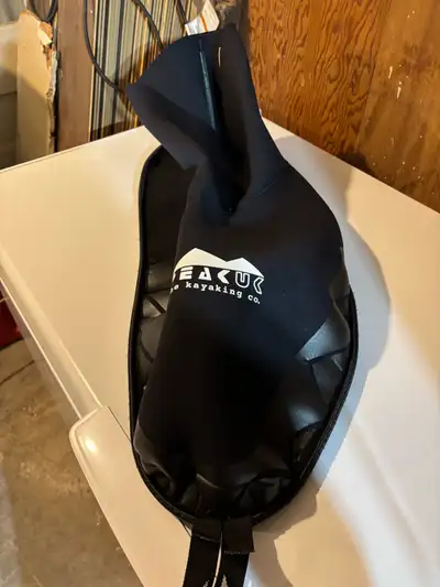 Size large neoprene kayak spray skirt in new condition