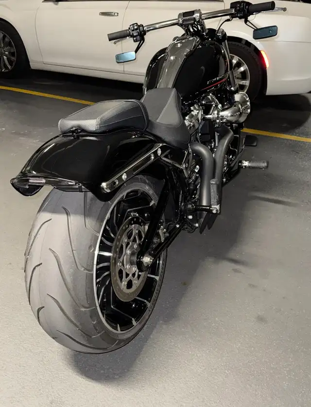 2024 Harley Davidson Breakout in Street, Cruisers & Choppers in Markham / York Region - Image 7