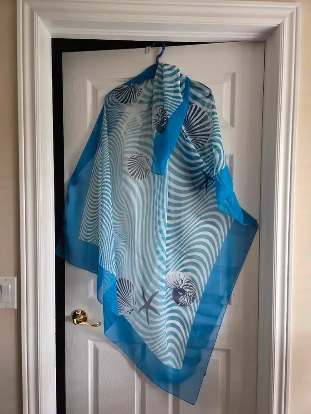 Ladies scarf/shawl or wrap around 44" sq63749389246851120
