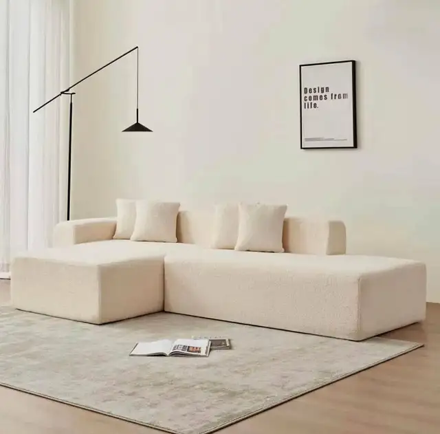Modular Sectional Couch in Couches & Futons in Kingston - Image 2