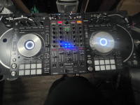 Pioneer DDJ SX3 DJ Controller