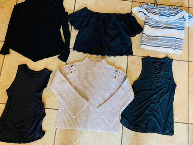 Gorgeous Ladies Clothing - Aritzia, COH, Lulu, +++ Size 28/S in Women's - Tops & Outerwear in Dartmouth - Image 4