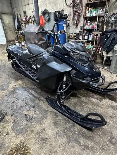 2018 146 ski-doo summit 850 CFR handle bars Aftermarket front and rear bumpers Heavy duty intake ven...
