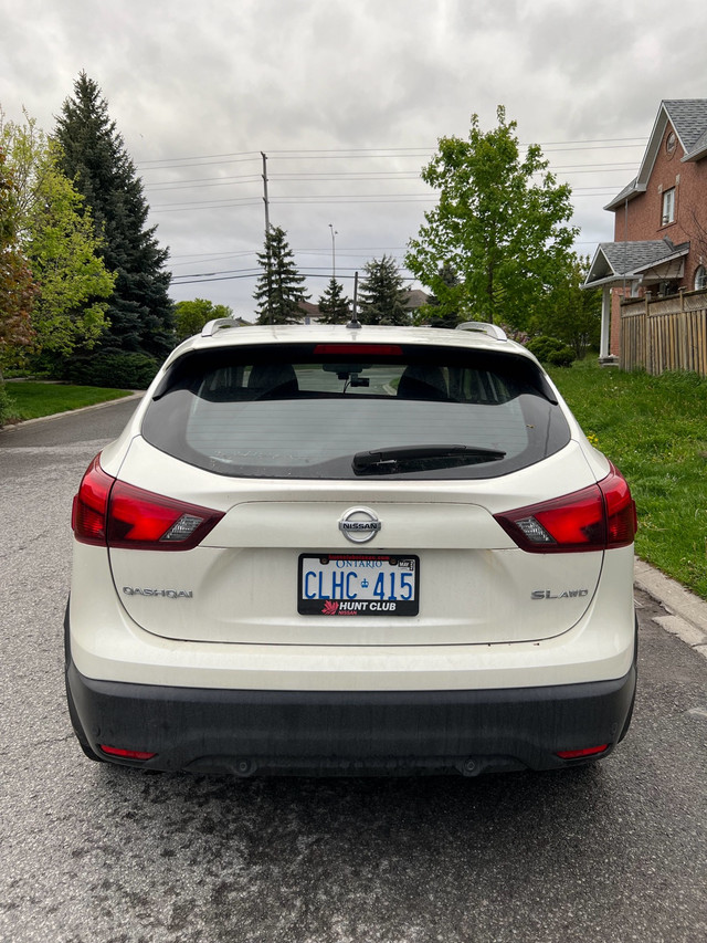 Car for sale in Ottawa in Cars & Trucks in Ottawa - Image 2