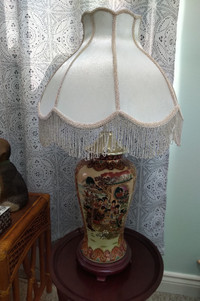 GORGEOUS ASIAN LAMP WITH FRINGE SHADE