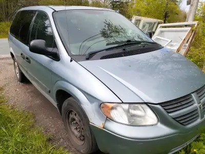 This is being sold as a parts vehicle. The frame is cracked, so we were unable to get it aligned, an...