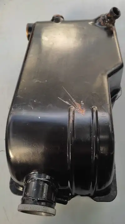 Oil reservoir for Alfa Romeo Montreal, original, used. Price on request. More parts available. For a...