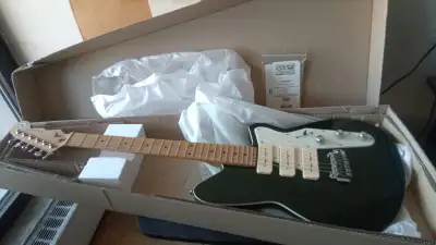 New Reverend JETSTREAM 390 Electric Guitar With 3 P90, View more