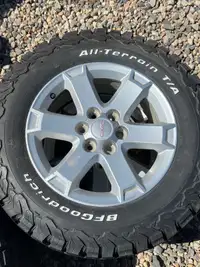 2015 GMC Acadia wheels