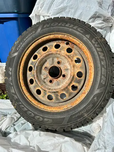 Size 205/60R15 On steel rims Used for 2 maybe 3 winters Lots of tread left Correct size for 2010 Nis...