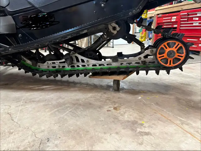 Articcat Snowpro 800 in Snowmobiles in Oakville / Halton Region - Image 6