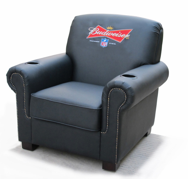 Budweiser NFL Football Club Chair in Chairs & Recliners in Mississauga / Peel Region