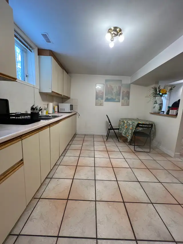 Yonge /Steeles 1 bedroom /3 bedrooms, for rent in Room Rentals & Roommates in Markham / York Region - Image 11