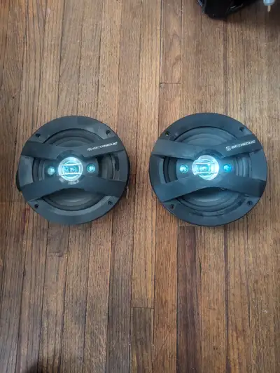 Selling 2 car speakers. Brand is Scosche. They are 6.5 inch with a power rating of 50w RMS and peak...