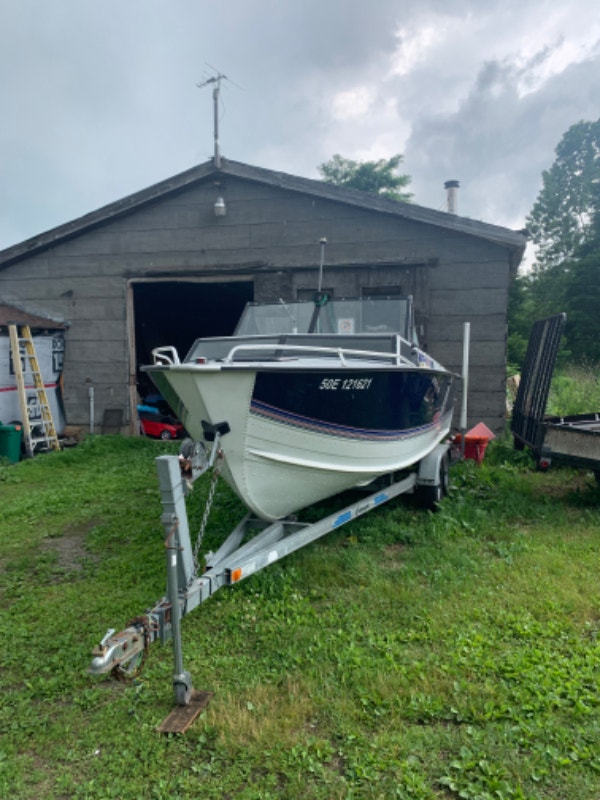 Fishing boat Powerboats & Motorboats Barrie Kijiji