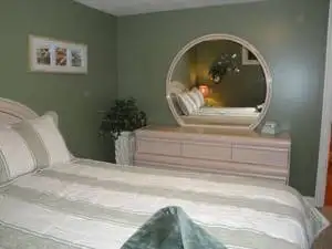 BASEMENT SUITE FULLY FURNISHED FOR MARCH 1, 2026 in Long Term Rentals in Regina - Image 11