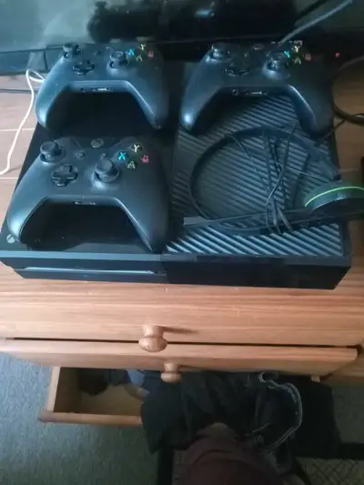 xbox one bundle, View more