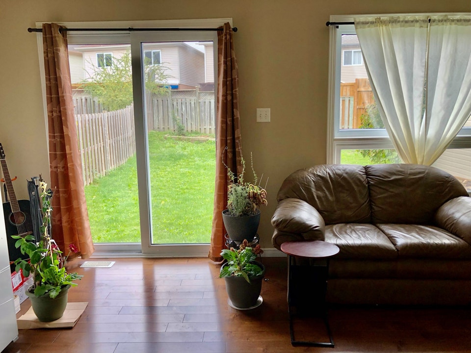 Private Room Available near Sunrise Mall 3