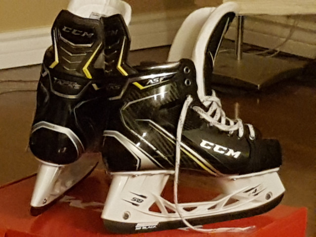 Super Tack AS1 Skates - Size 9 - Like New in Skates & Blades in Edmonton