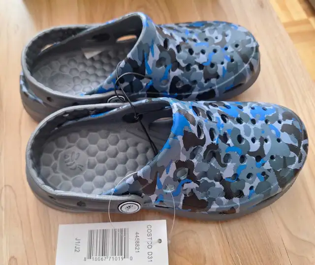 Neuves - Sandales Joybees style Crocs taille 1-2 J in Kids & Youth in Longueuil / South Shore - Image 2