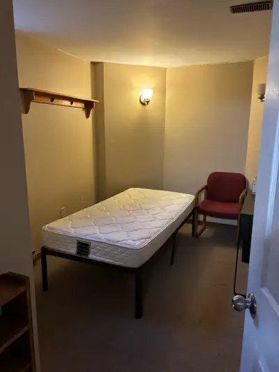 basement room for rent 1st july