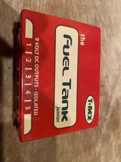 T-Rex FUELTANK JR power supply, View more