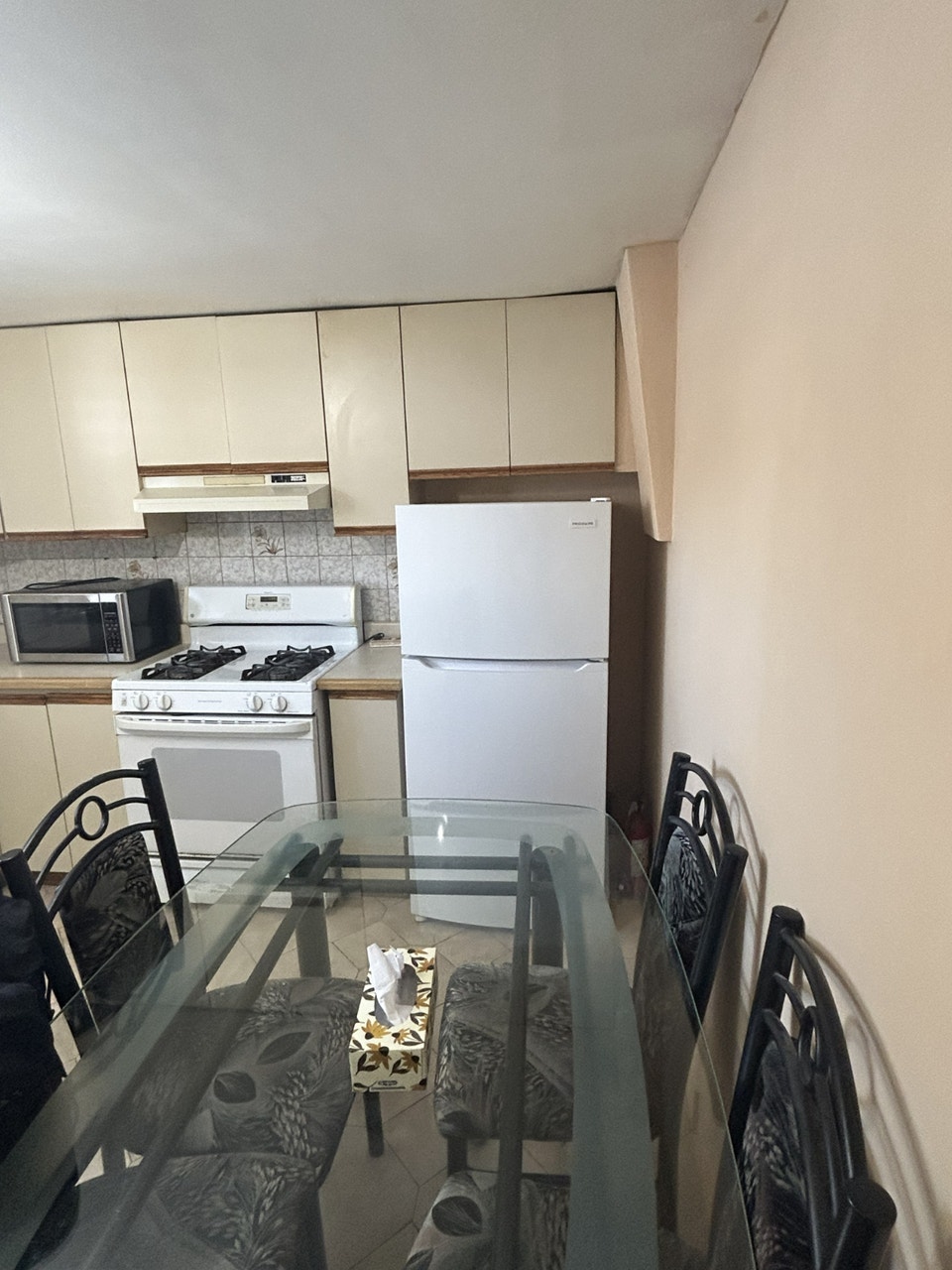 2 Bedroom Basement Apartment for Rent in Scarborough from Nov 1 3