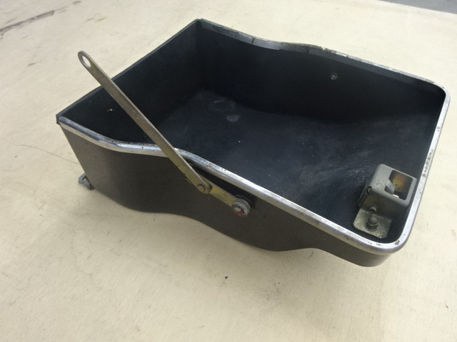 Glove box for Fiat 130 Coupè in Other in City of Toronto - Image 3