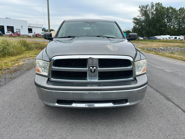 2011 DODGE RAM 1500 SLT HEMI QUAD CAB 4x4 in Cars & Trucks in Ottawa - Image 2