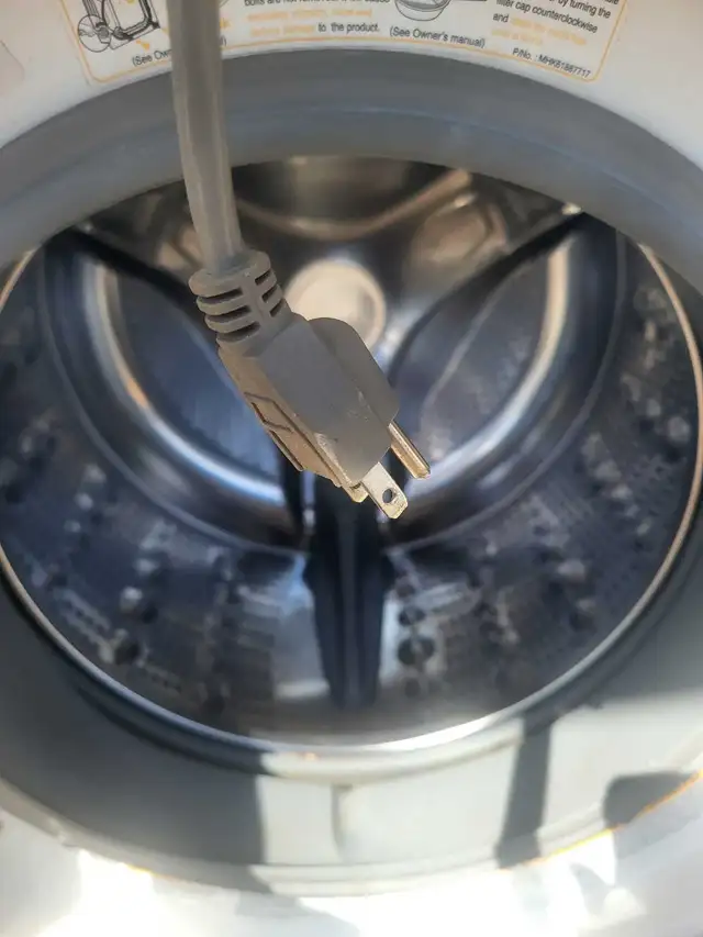 washer and dryes in Washers & Dryers in Summerside - Image 4