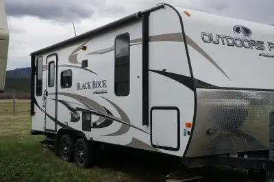 2017 Outdoor RV  20 ft Travel Trailer for Sale